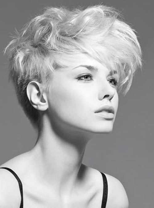 Short crop hairstyles for round faces
