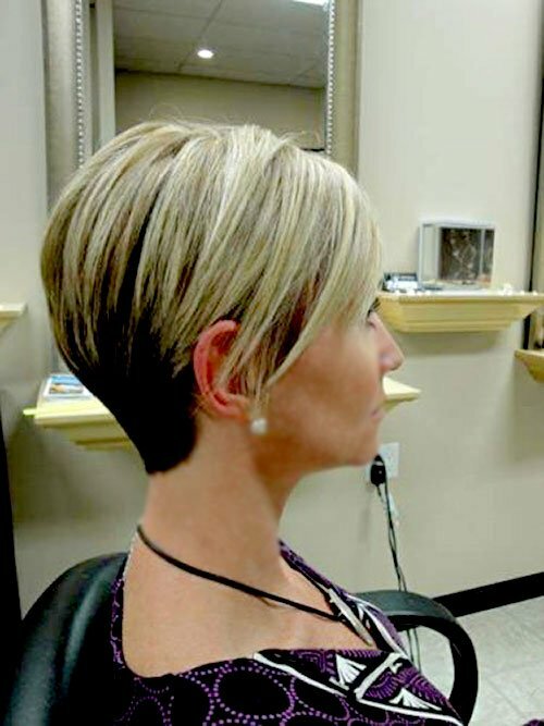 Short Hair with Blonde Highlights By www.short-haircut.com