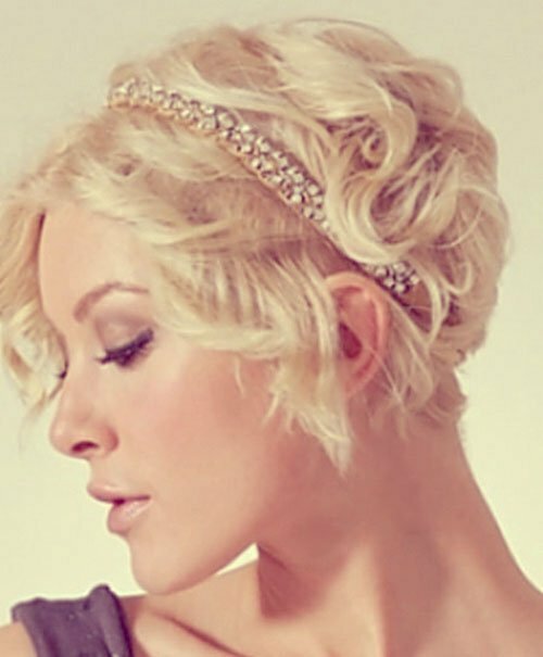 Textured wedding hairstyles for short hair