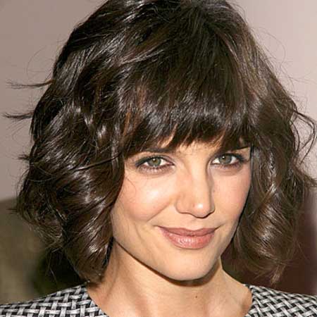 Celebrity short hairstyles for wavy hair