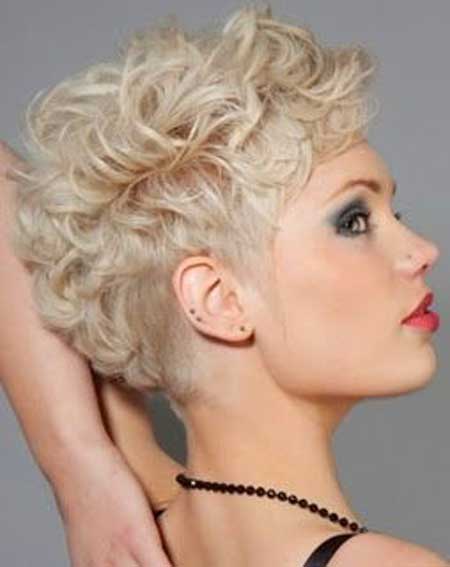 Short Trendy Curly Haircuts-13