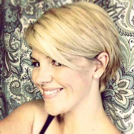 Awesome Bubbly Short Haircut