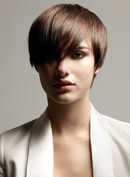 Very Chic and Lovely Pixie Hairstyle