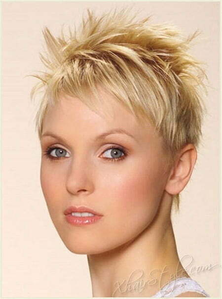 Awesome Spiky Pixie Cut