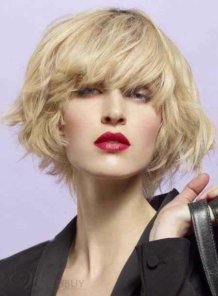 Charming and Alluring Messy Bob Cut
