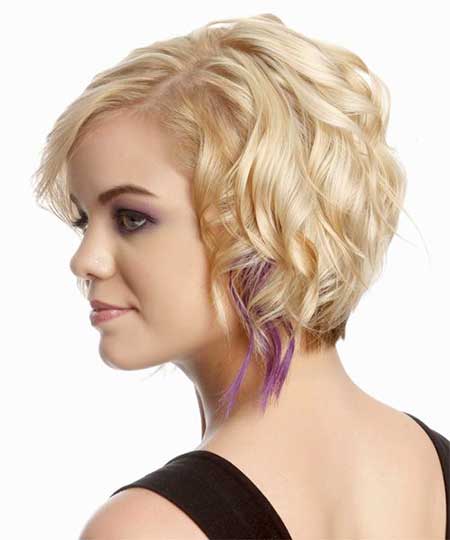 Ravishingly Blonde Wavy Hairstyle with Purple strands