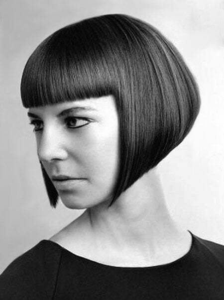 25 Short Bob Hairstyles for Ladies_5