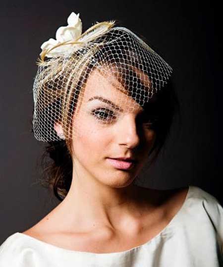 20 Short Hairstyles for Brides_15