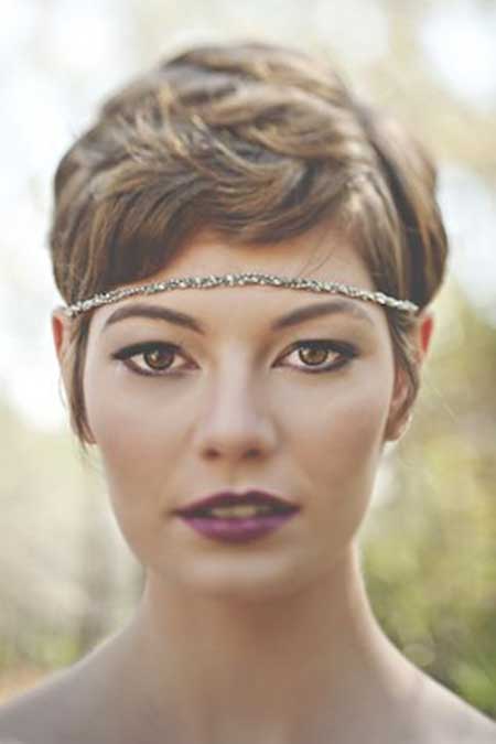 Short Hairstyles for A Wedding