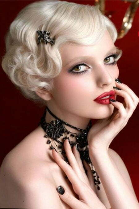 Vintage Hairstyles for Curly Hair