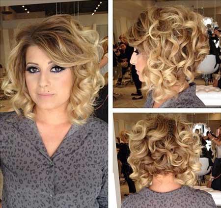 Bouncy Side Swept Hairstyle for Curly Hair