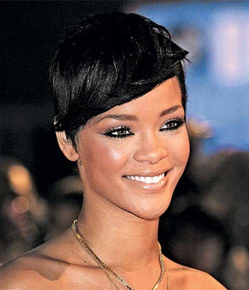 Rihanna Hair Celebrities with Bangs