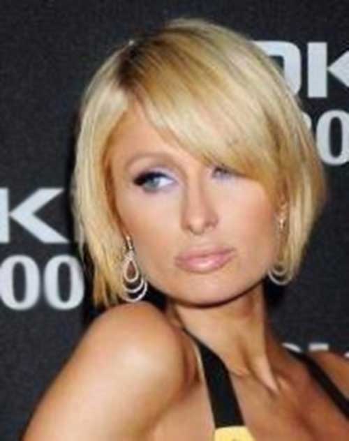 Round Face with Straight Short Blonde Hairstyles