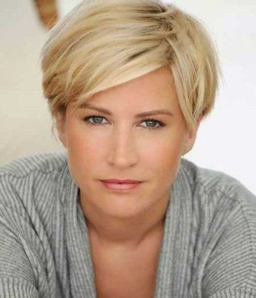 Short Haircuts for Women Over 40-8