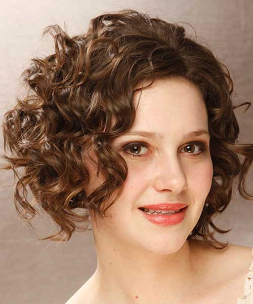 Thick Short Curly Hairstyles for Oval Faces