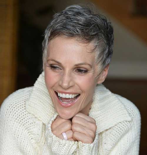 Short Haircuts for Women Over 50