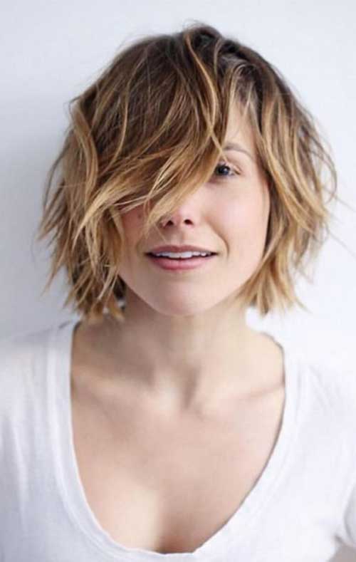 Cute Short Hairstyles For Girls-23