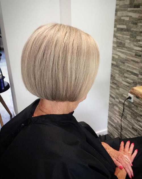 Short Hairstyles Over 50-9