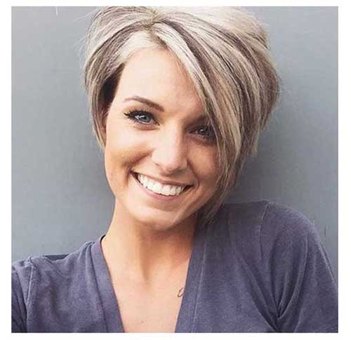 Layered Short Pixie Bob for Round Faces-25