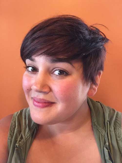 Short Haircuts for Fat Faces-6