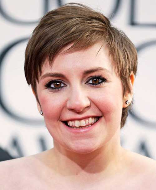 Short Haircuts for Fat Faces-7