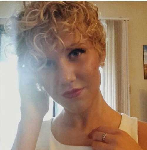 Curly Short Hairstyles-21