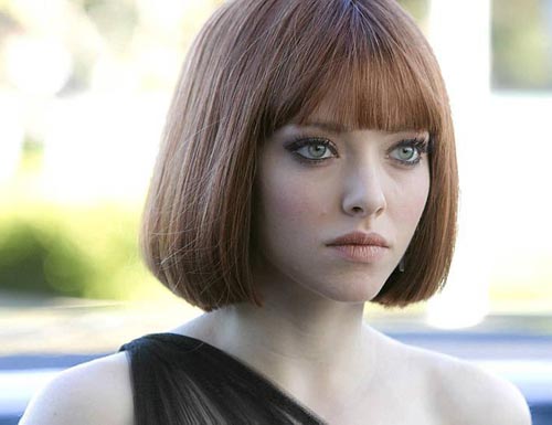 Short straight hairstyles for women