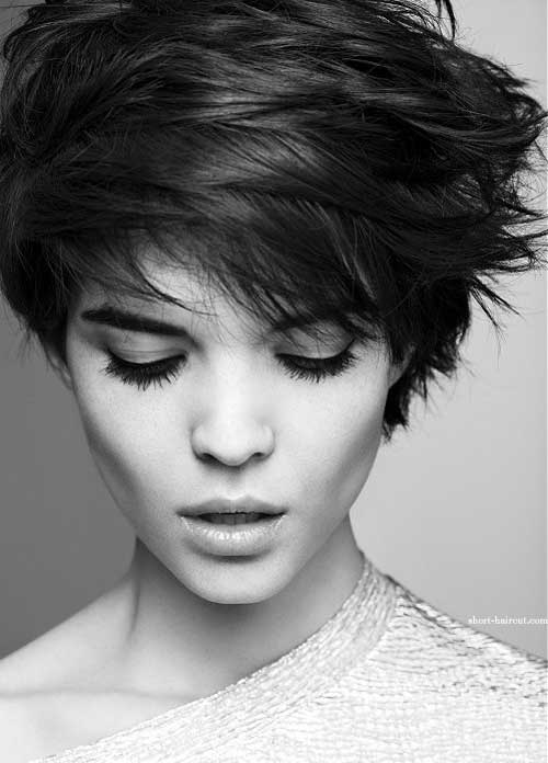 Short hairstyles for thick hair 2013