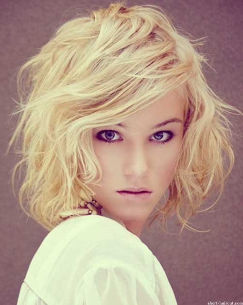 Top 10 Short Hairstyles for Women