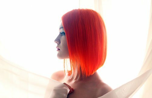 Short hairstyles for women with red hair