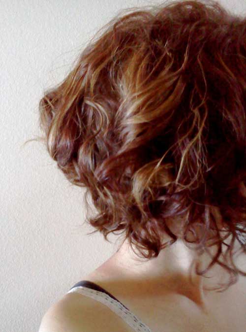Beautiful Short Curly Hairstyles-10