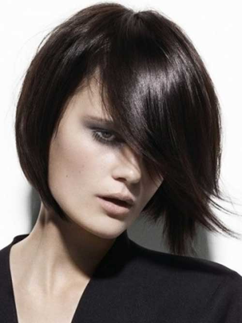 Short brown straight hairstyles