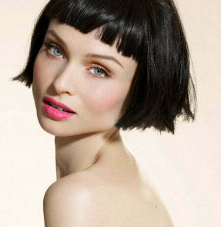 Gorgeous and Alluring Classic Bob Cut