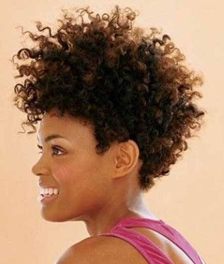Short curly bob hairstyle for black women