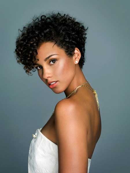New Short Hairstyles for Black Women_5