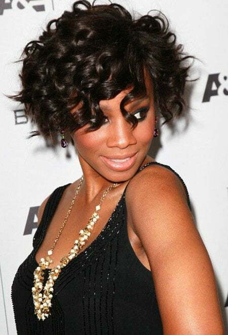 Nice Short Hairstyles for Black Women_18