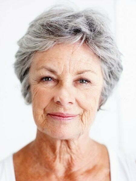 Photos Of Short Haircuts for Older Women_7
