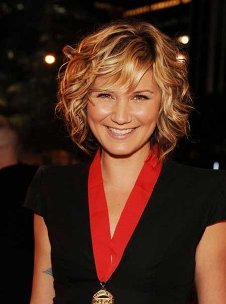 Short Curly Hairstyles for 2014_2