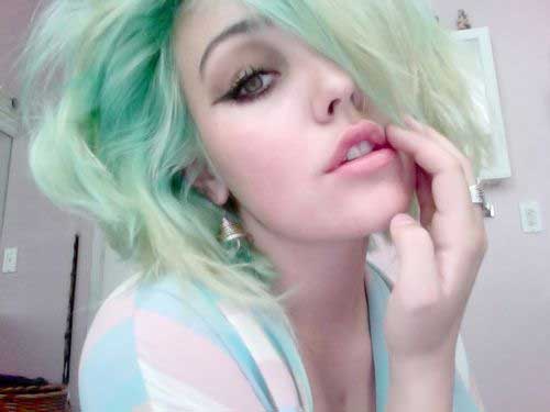 Pastel Green Hairstyles for Girls