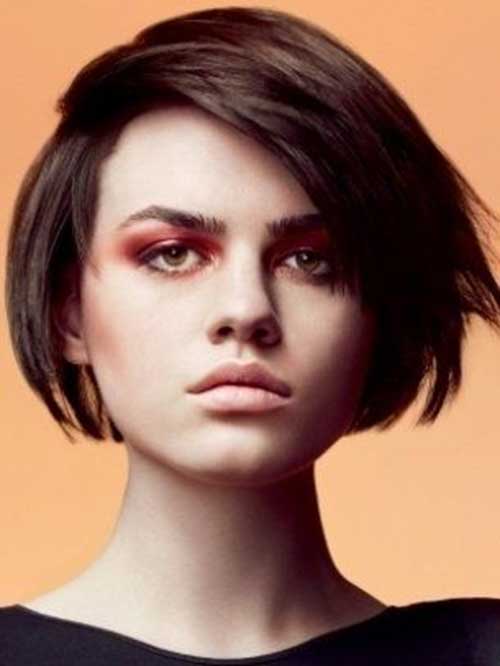 Best Side Part Bob for Round Faces