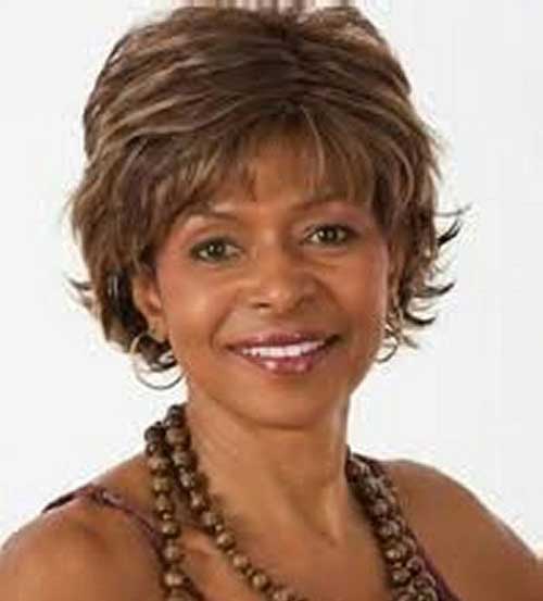 Casual Layered Short Haircut For Black Women Over 50