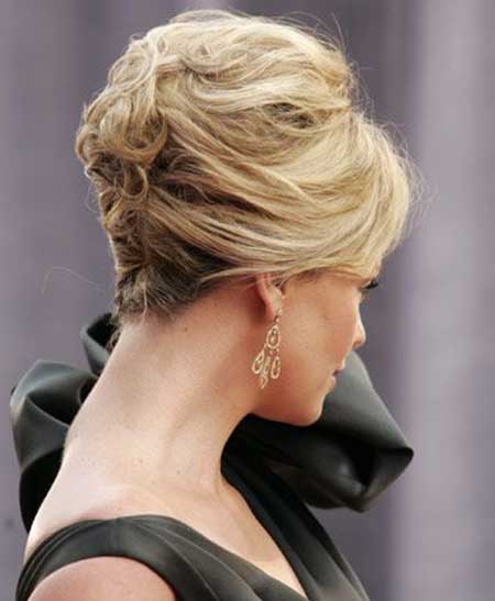25 Elegant Hairstyles For Short Hair