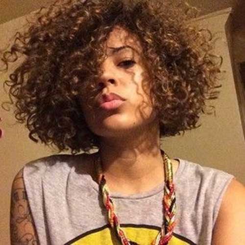 Short Curly Hairstyles for Black Women-19