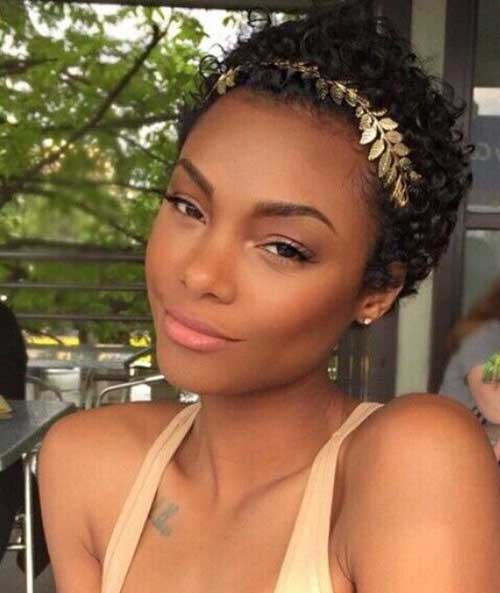 Curly Short Hairstyles for Black Women
