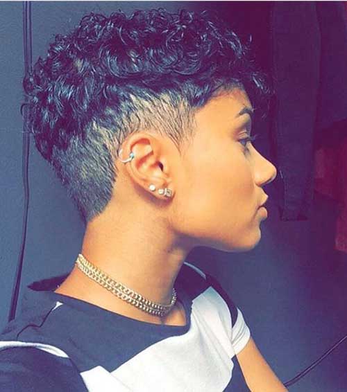 Natural Hairstyles for Short Hair