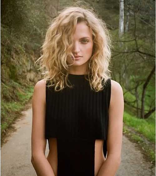 Curly Layered Short Hairstyles 2014