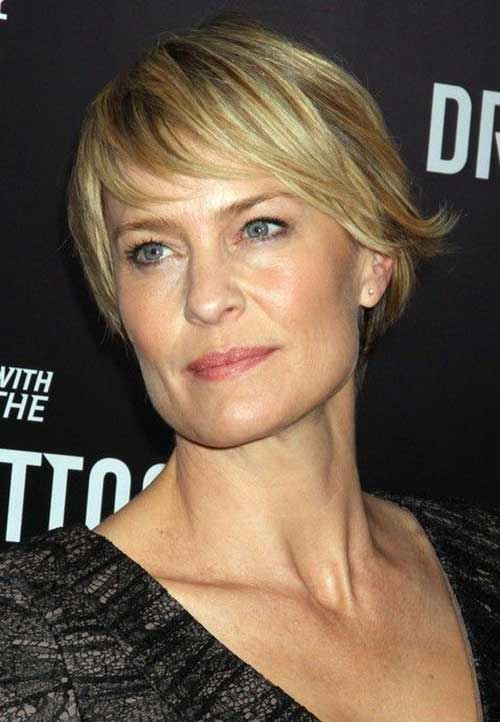 Fine Short Haircuts for Women Over 40