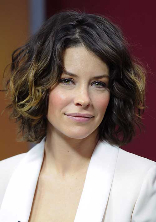 Celebs with Short Hair Cuts-20