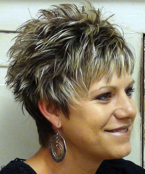 Short Pixie Hair Cuts for Women Over 40