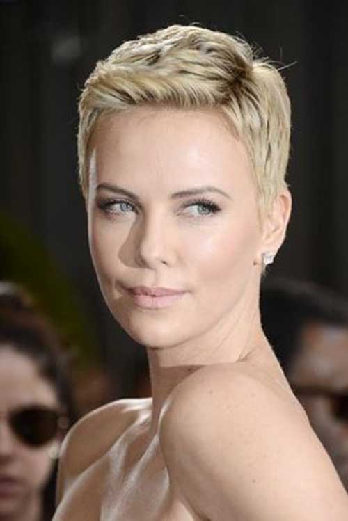 Best Charlize Theron Pixie Cut